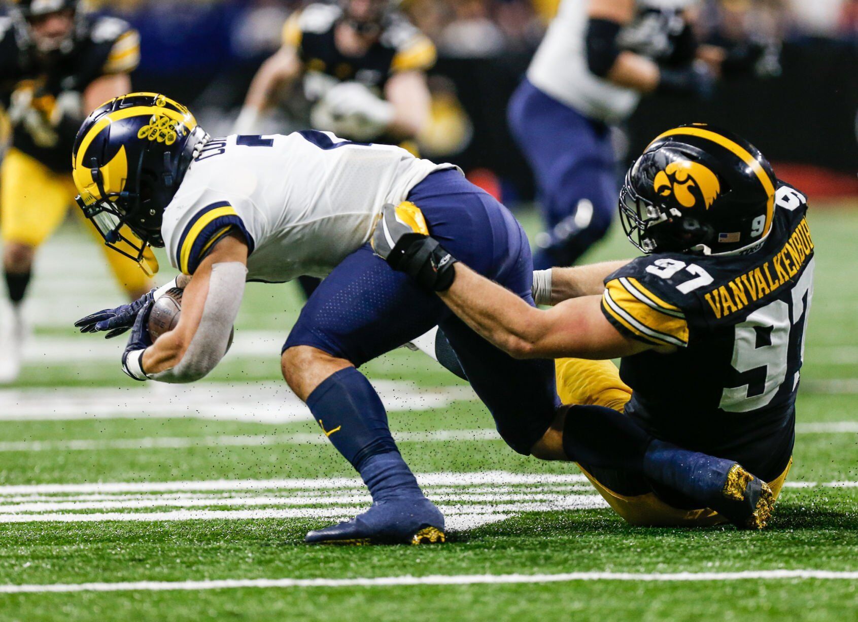 20421-qc-spt-big-ten-final-020